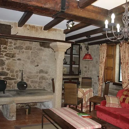A Casa Da Meixida מלון Padrón