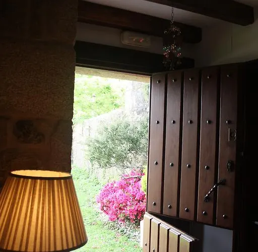 A Casa Da Meixida 5* Padrón